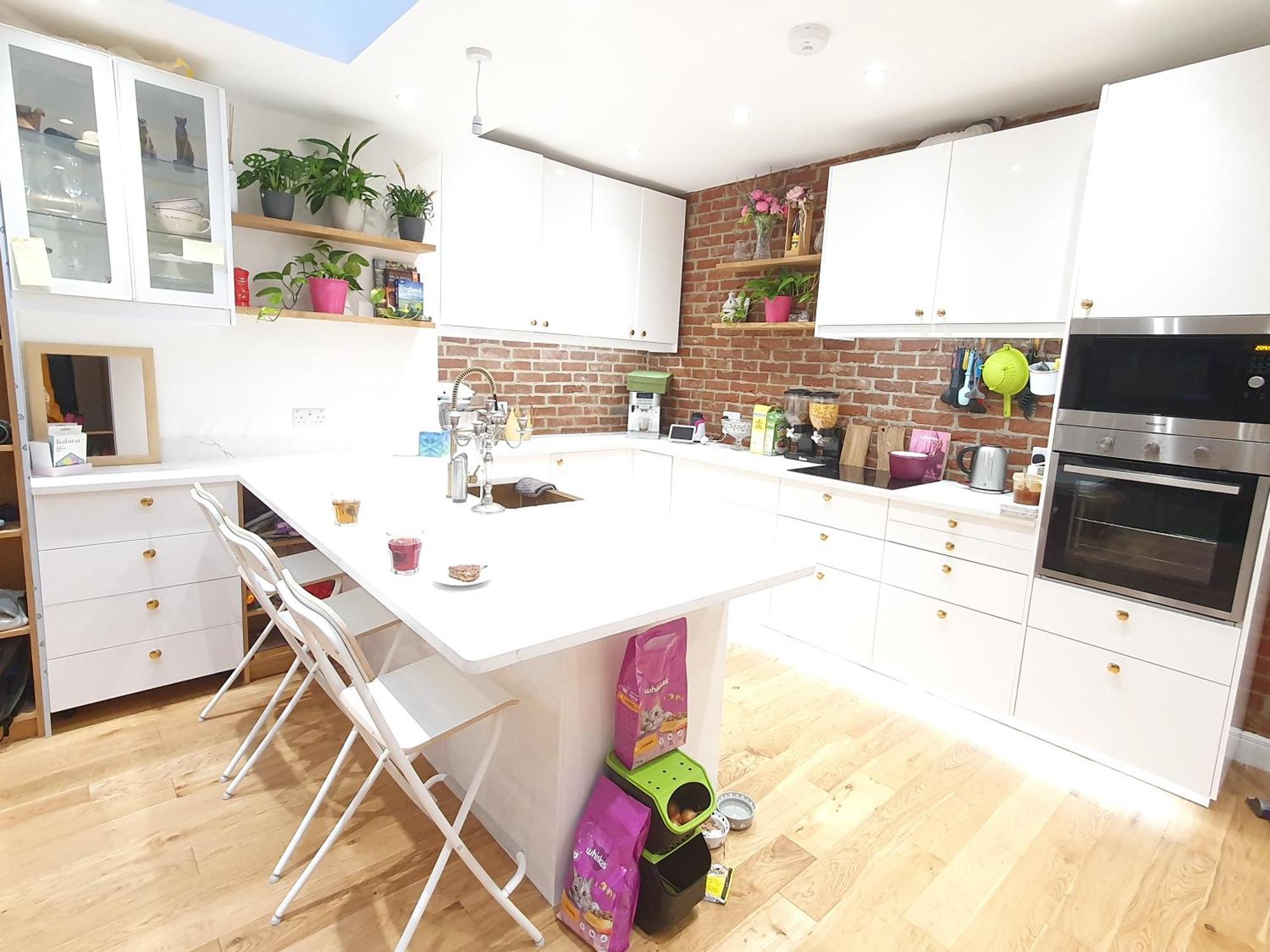 Beautiful Guest Rooms, Free Parking, 30Min Heathrow, 40Min Wembley, 60Min Central London غرينفورد الغرفة الصورة